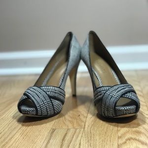 Talbots shoes black and grey pattern